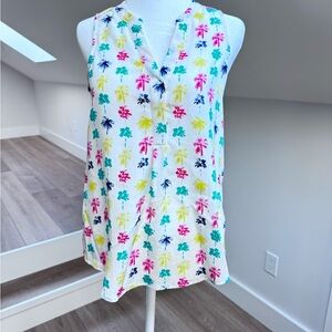 Sleeveless top with palm trees